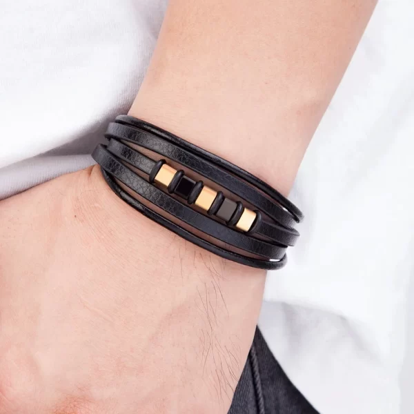 Pulsera De Cuero Multicorreas 5 Placas - PAGO ANTICIPADO - Imagen 5
