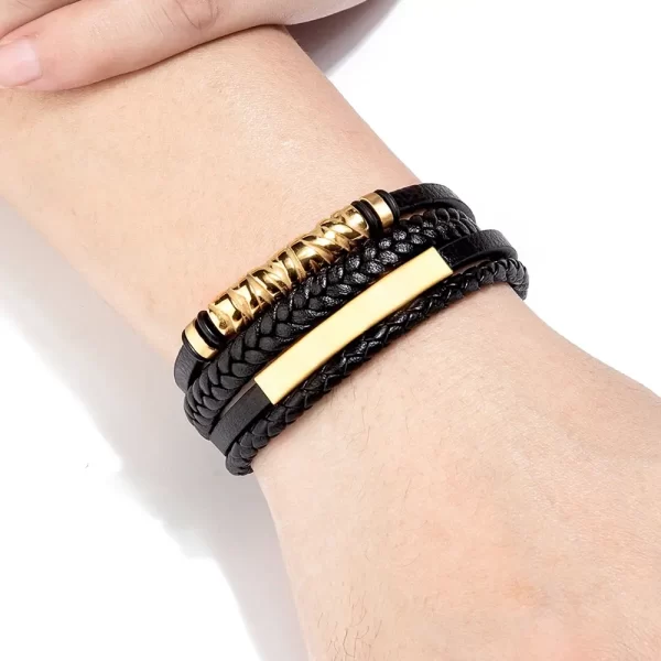 Pulsera De Cuero Multicorreas Placa Labrada Con Placa Sencilla - PAGO ANTICIPADO - Imagen 7