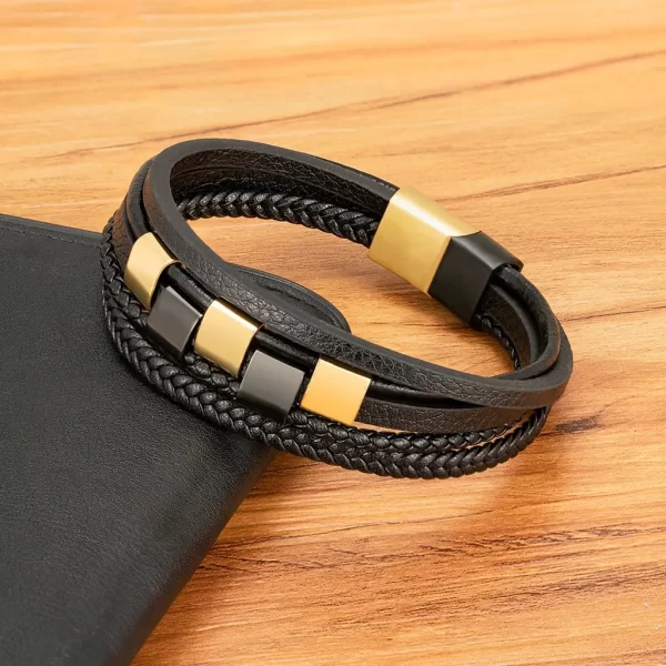 Pulsera De Cuero Multicorreas Placas Entrelazadas - PAGO ANTICIPADO - Imagen 4